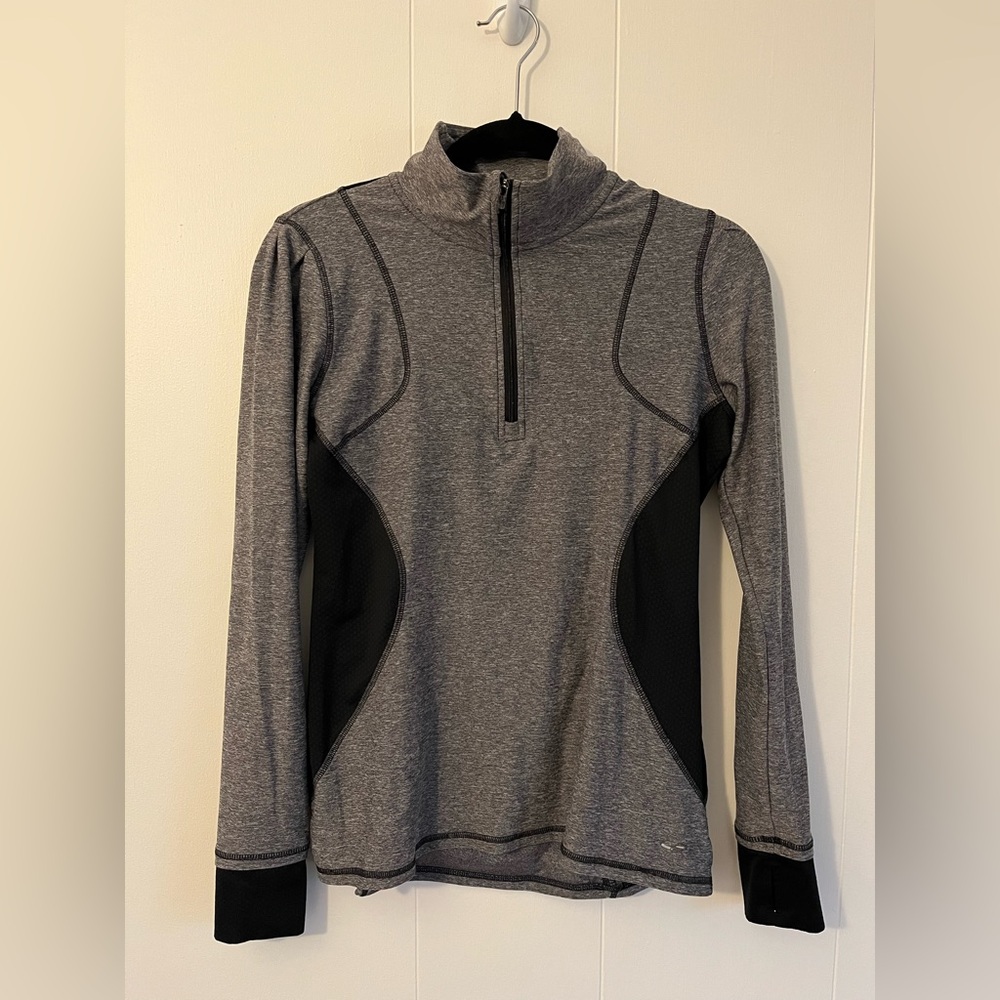 NWOT 3/4 zip